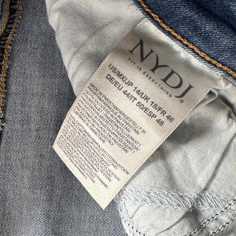 NYDJ NWT Barbara Bootcut denim‎ blue Jeans women’s size 14 - Picture 7 of 13